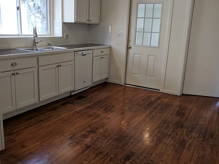 1238 Wealthy St SE #1 — Photo 5
