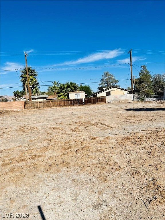 Whitney Ave, Las Vegas, NV 89122 | MLS #2512186 | Zillow