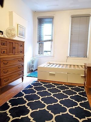 4th image of 414 E 115th St #2B