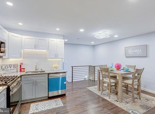 915 Burnside Rd, Sharon Hill, PA 19079