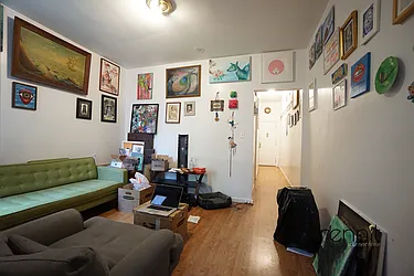 Rented by Rennit Inc.