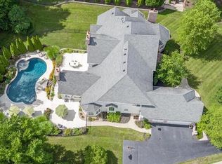 1333 Wildhorse Meadows Dr, Chesterfield, MO 63005