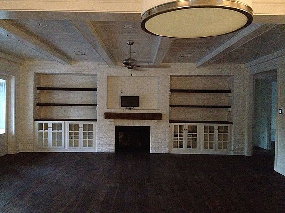 3rd image of 1660 Woodland Ave