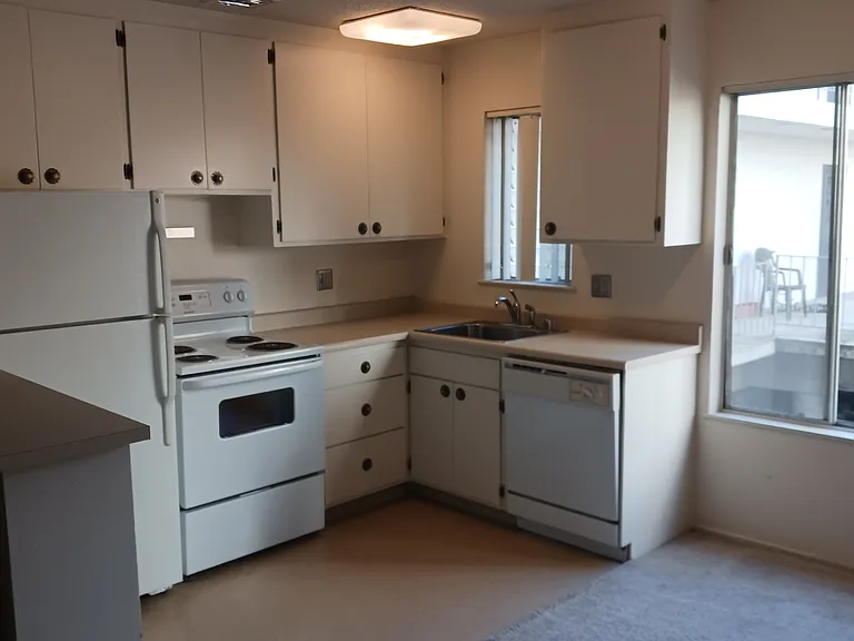 635 El Dorado Ave #103 — Photo 2