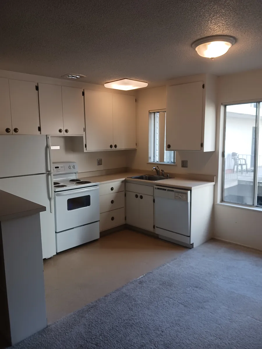 Building Photo - 635 El Dorado Ave #103