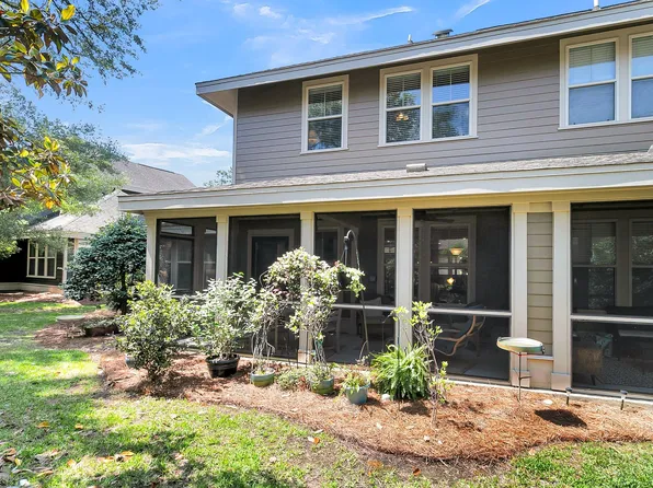 5516 Colonial Chatsworth Cir, North Charleston, SC 29418