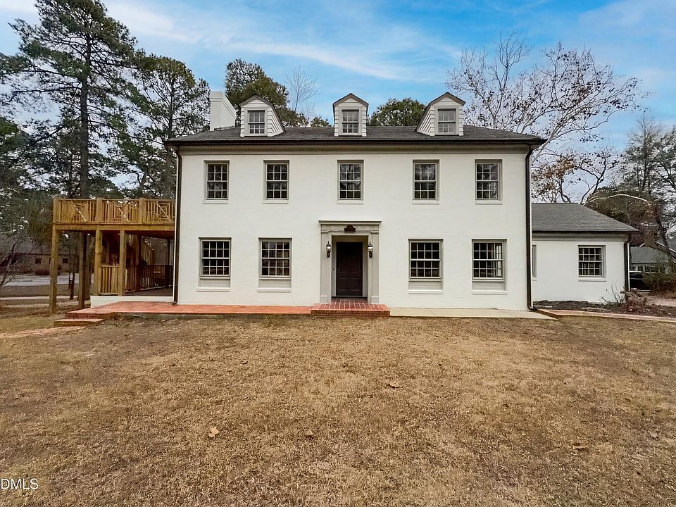 1st image of 1703 Raeford Rd