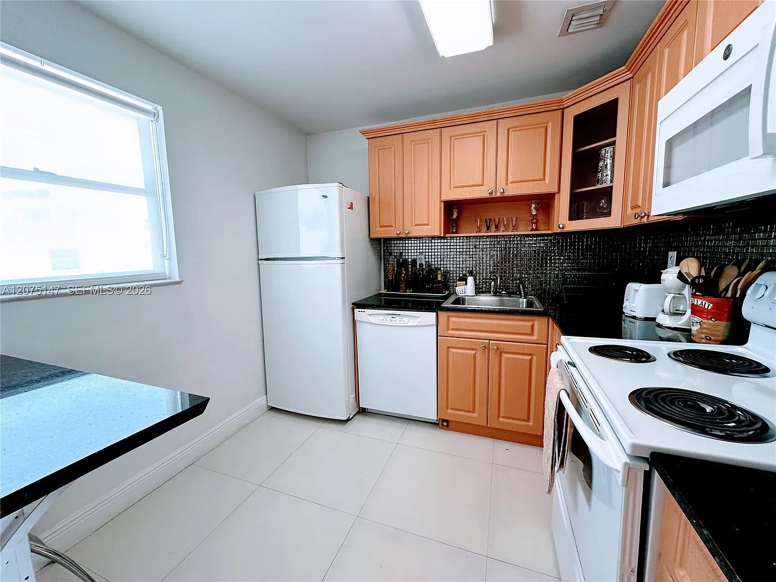 Alton Star Condo — Photo 2