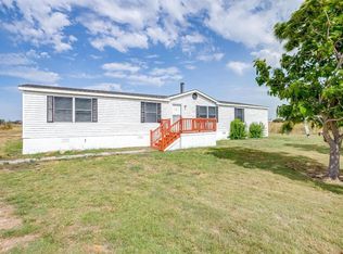 9205 Oklahoma St, Joshua, TX 76058