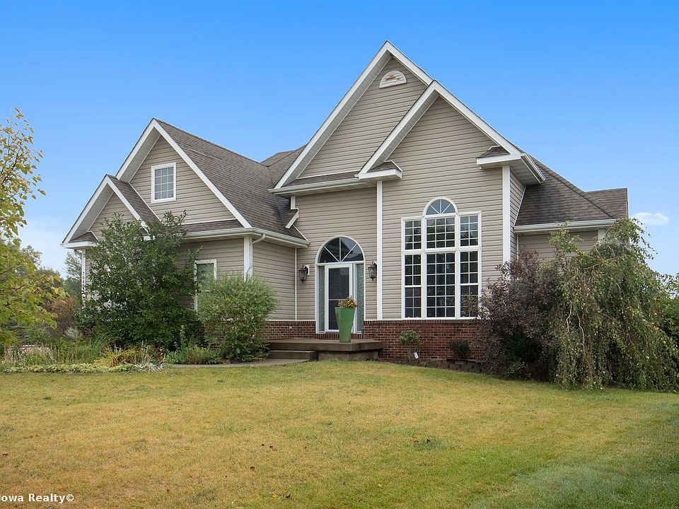 1st image of 7047 Carey Ct