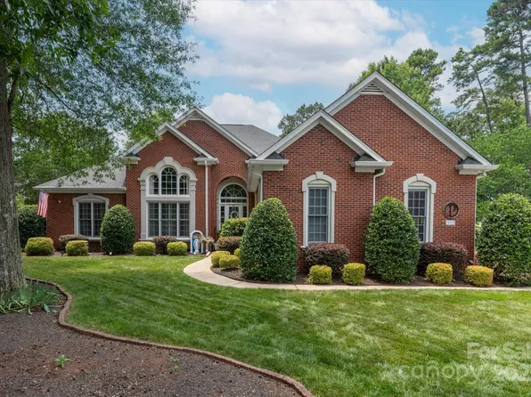 3003 Wedge Ct, Matthews, NC 28104