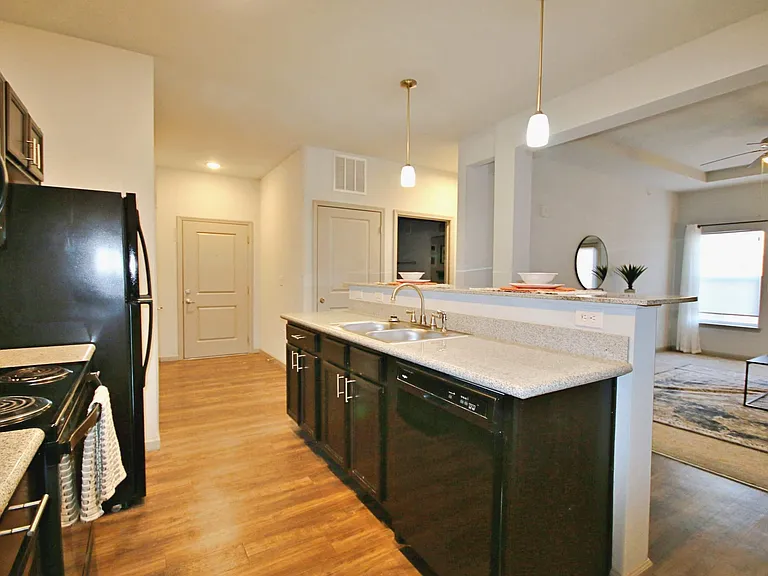 Mosaic Apartments — Photo 17