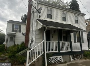 32 E High St, Maytown, PA 17550