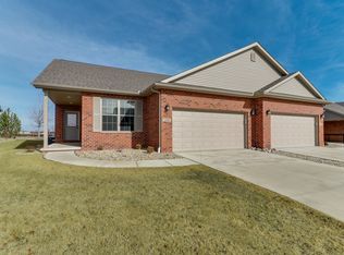 1338 Monterey Pine Dr, Normal, IL 61761