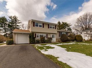 20 Hamlin Rd, East Brunswick, NJ 08816