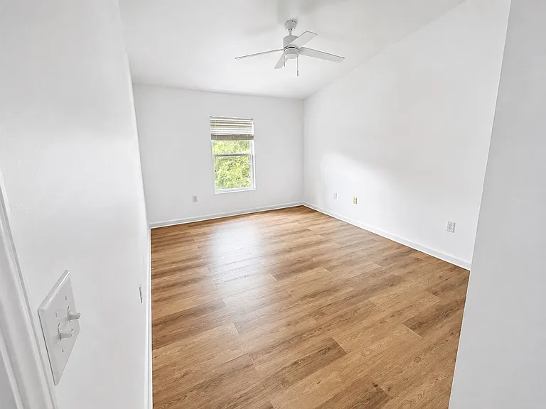 6087 Maggies Cir #112 — Photo 3
