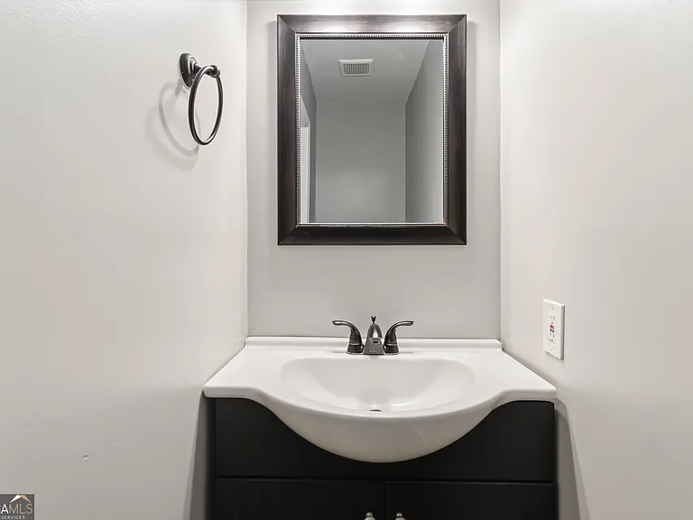 1448 Rome Dr NW #1448 — Photo 12