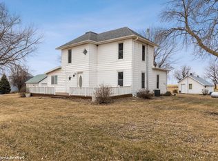 1189 Quebec Ave, Stuart, IA 50250