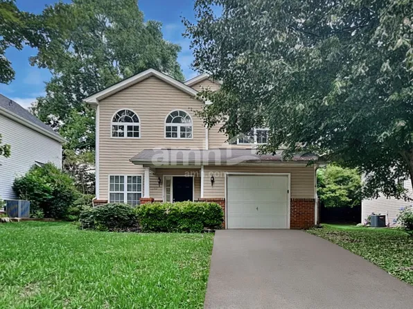 1142 Briarwood Dr, Mebane, NC 27302