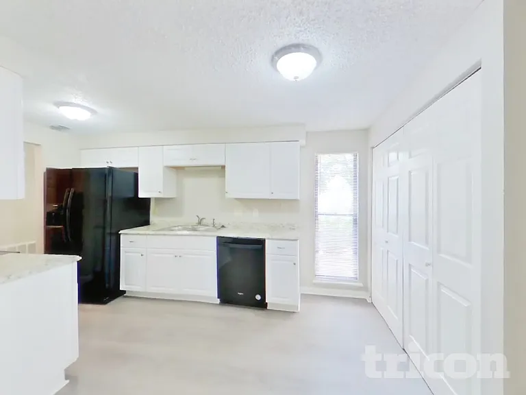 6656 Alisma Ln — Photo 6
