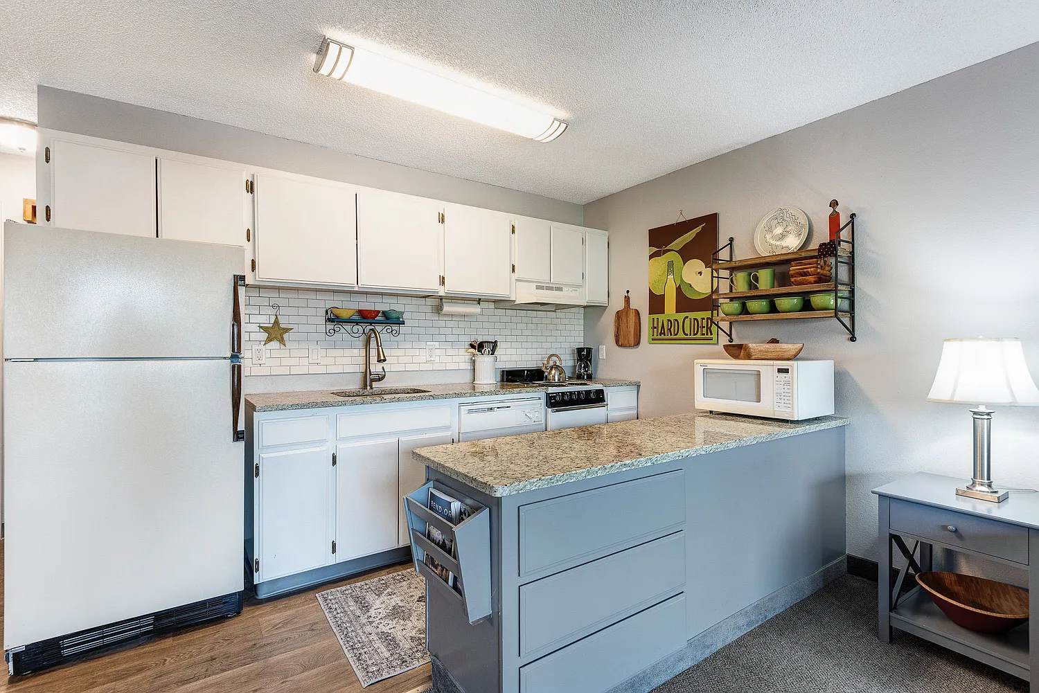 1 bed, $2,200 — Photo 2