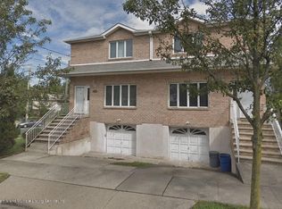 1295 Arden Ave, Staten Island, NY 10312