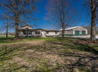 7667 W Mick Rd, Edwardsville, IL 62025