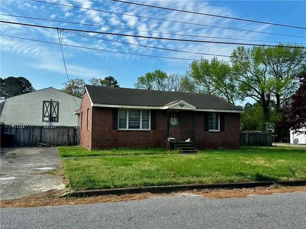 4721 Bart St, Portsmouth, VA 23707