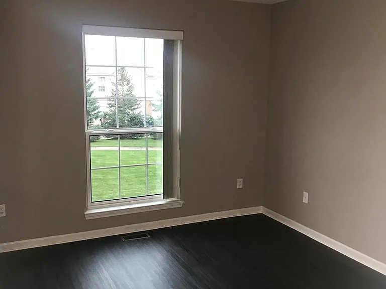 26210 Chesapeake Cir — Photo 16