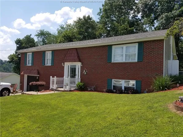 313 Miller Dr, Elkview, WV 25071