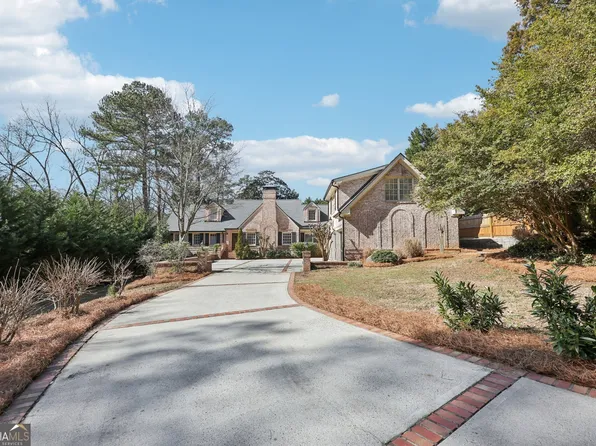 3930 Peachtree Dunwoody Rd NE, Atlanta, GA 30342
