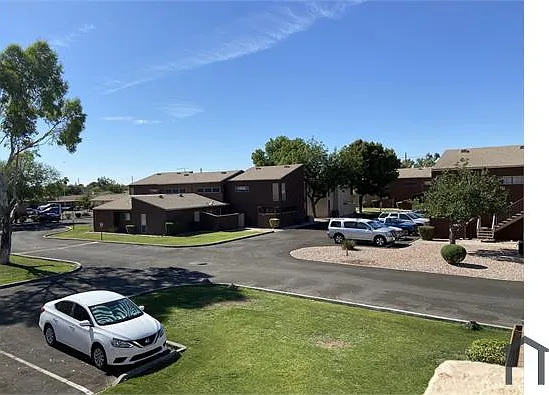 2 bed, 780 sqft, $1,700 — Photo 3