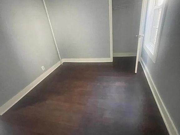 3rd image of 538 Norwood St #2A