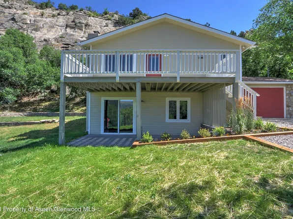 195 N 6th St, New Castle, CO 81647