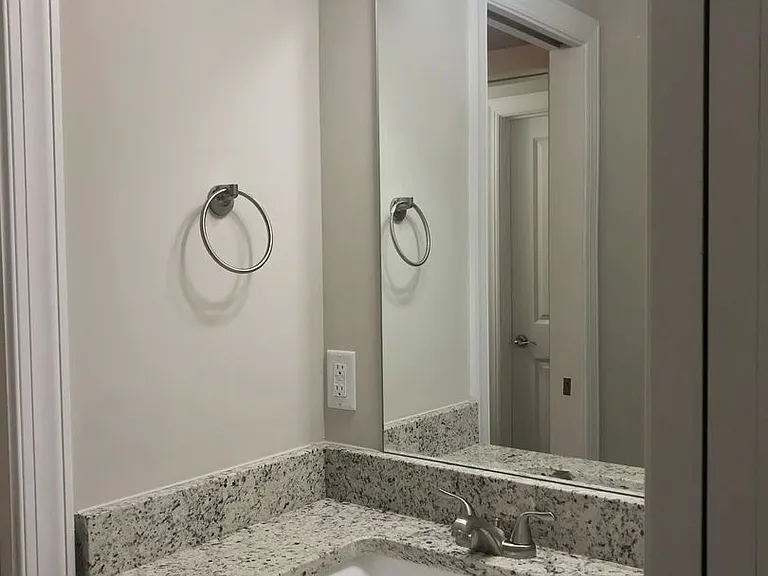 3939 Newhall Dr NW — Photo 10
