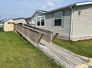 872 Tanners Lndg, Monroe, MI 48161