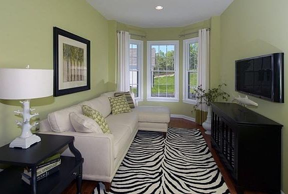 3rd image of 36 Kensington #330