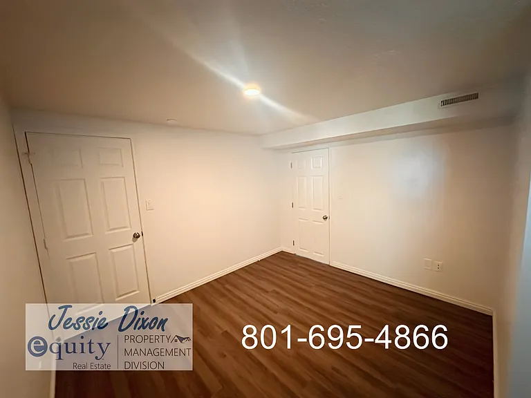 245 Briarwood Dr — Photo 16