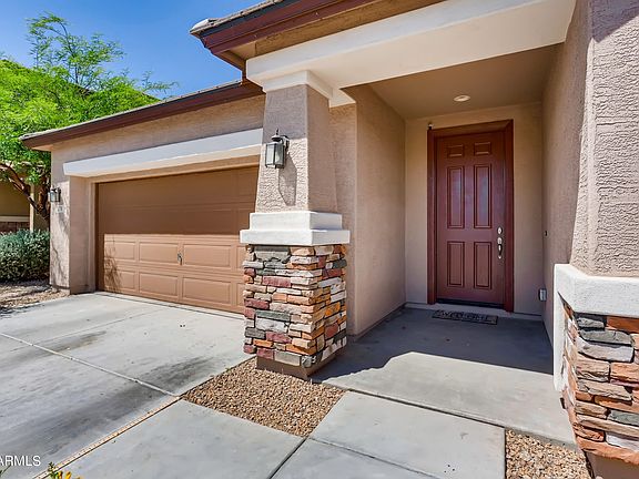 5th image of 578 N 157th Dr