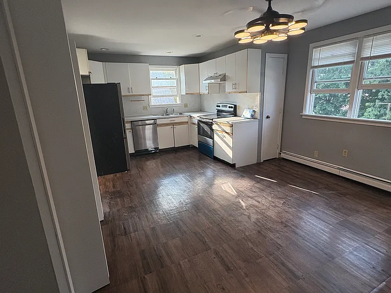 77 Concord St #3 — Photo 12