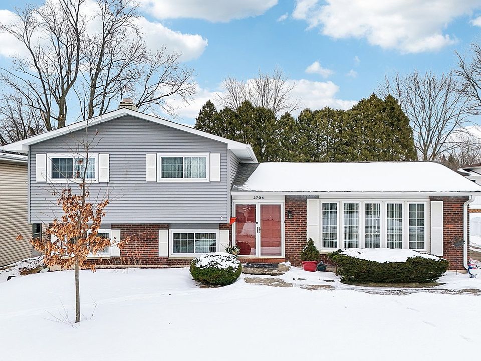 1st image of 2705 Jacquelyn Ln