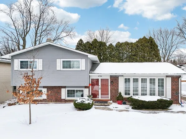 2705 Jacquelyn Ln, Waukegan, IL 60087