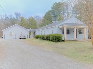 8503 W Blackwater Rd, Windsor, VA 23487