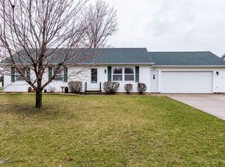 1019 N 6th St, Lake City, MN 55041