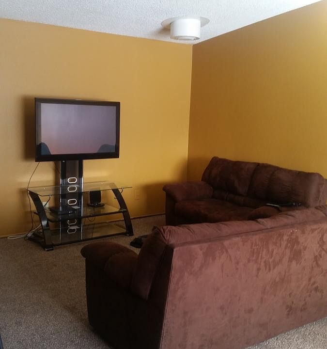 2nd image of 1309 N Dawes St #B