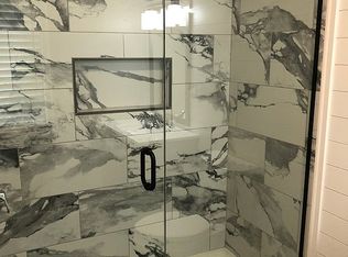 11930 Sugar Creek Ave, Mount Carmel, IL 62863