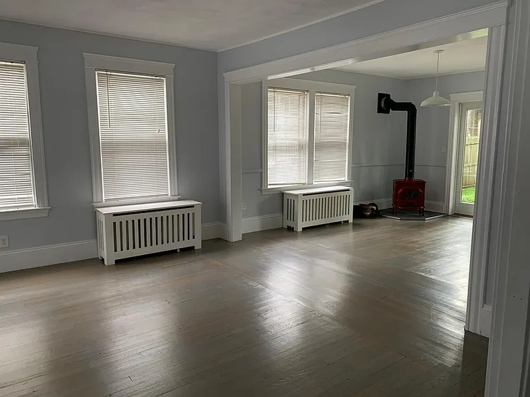 34 Blodgett Ave — Photo 11