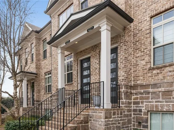 4223 Deming Cir, Sandy Springs, GA 30342