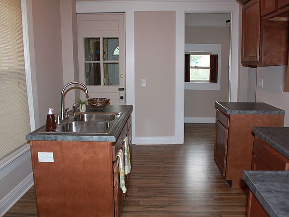 2nd image of 326 Gunckel Ave