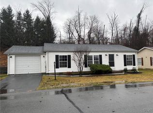 13 Abbey Rd, Easton, PA 18040